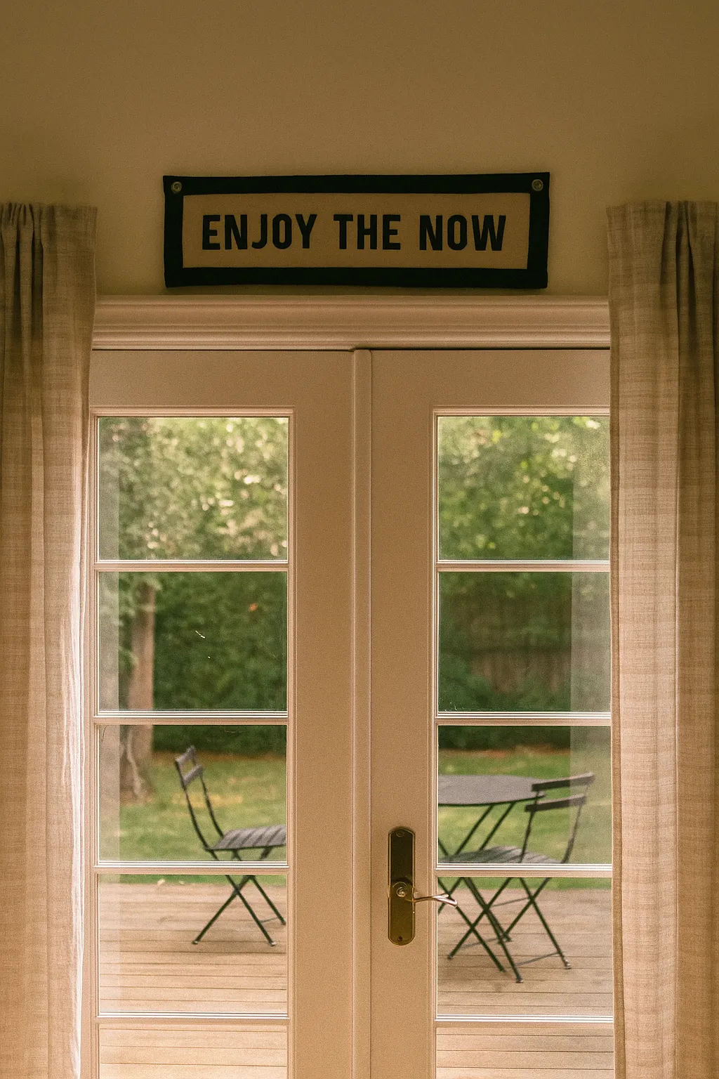 Enjoy The Now Vintage Banner