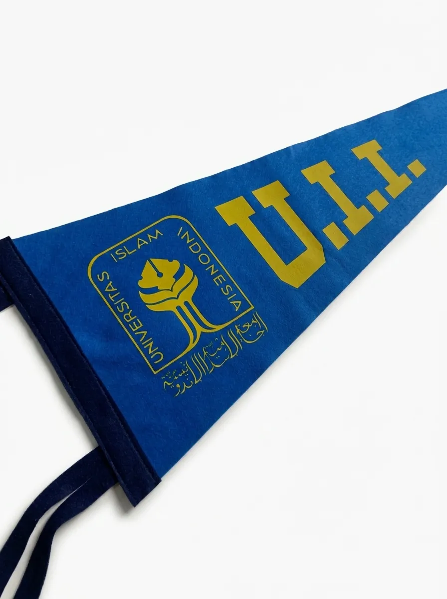Universitas Islam Indonesia Pennant