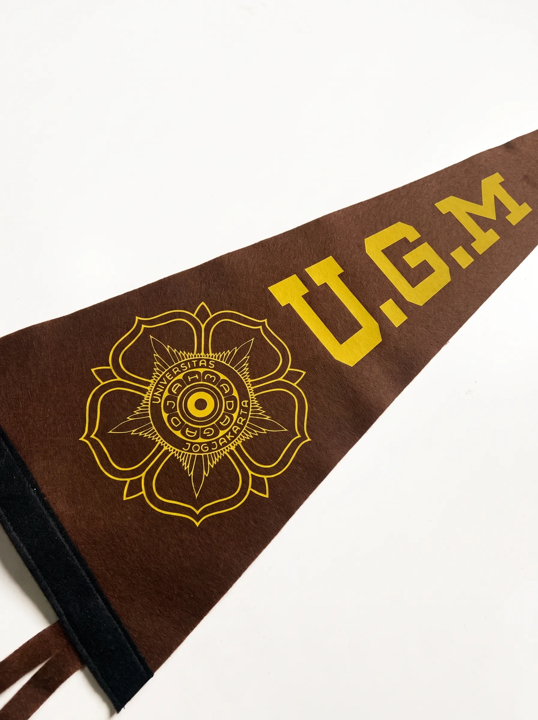 Universitas Gadjah Mada Pennant - Darco